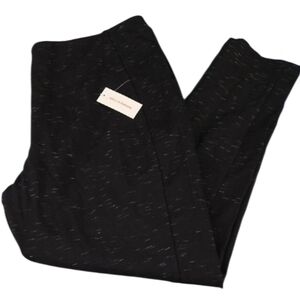 NWT Molly & Isadora Black Leggings With Grey Detail